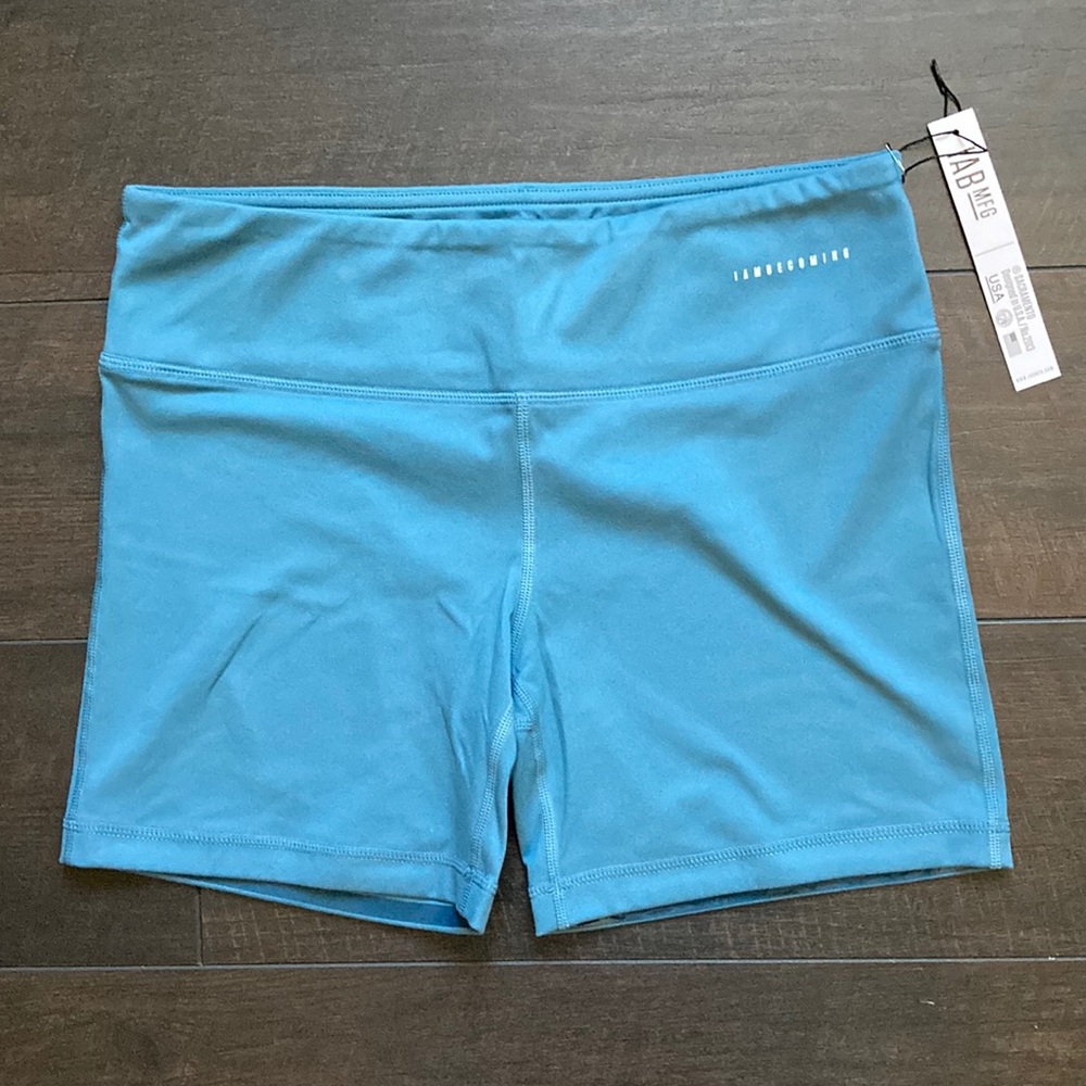 IAB I am becoming 5” no ride shorts. Size M(8) in blue.